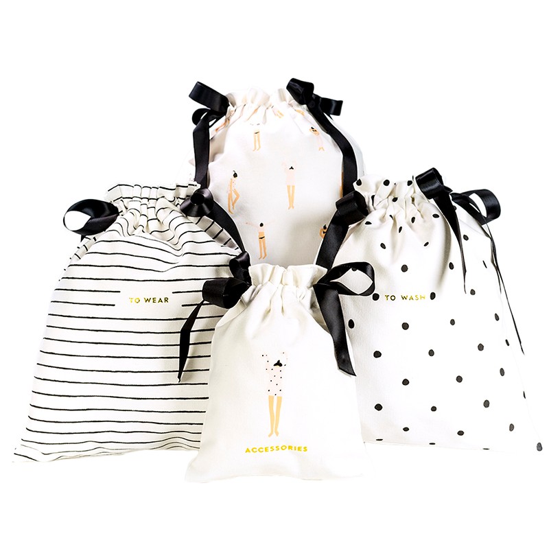 Travel Bag Set, Getting Dressed