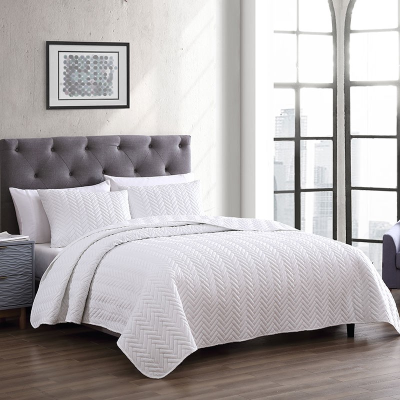 Birch 3 Piece Quilt Set