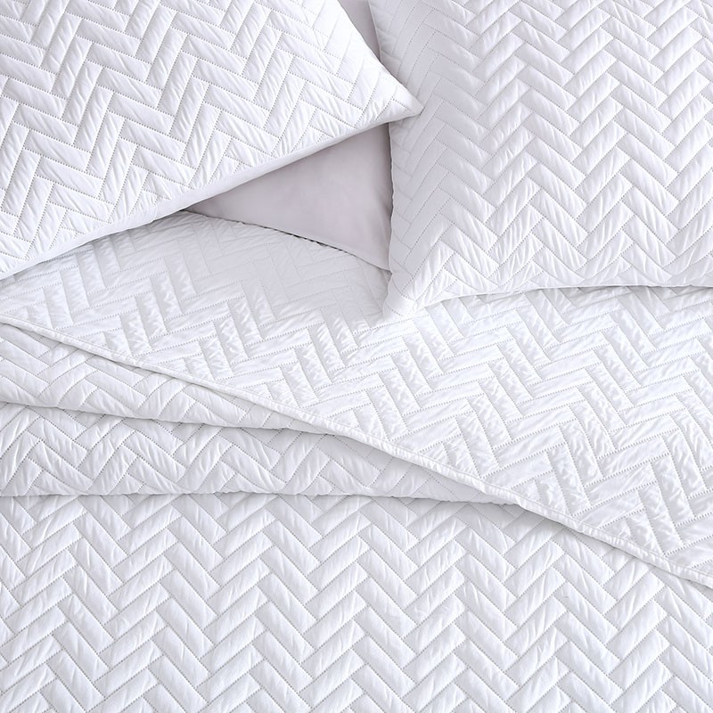 Birch 3 Piece Quilt Set