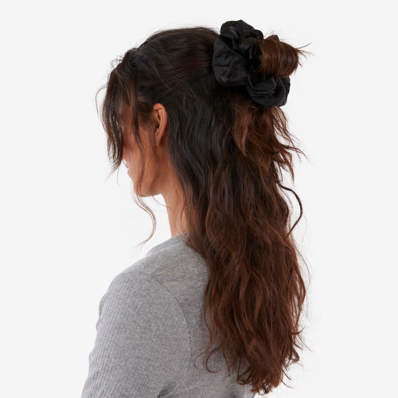 Oversized Scrunchie
