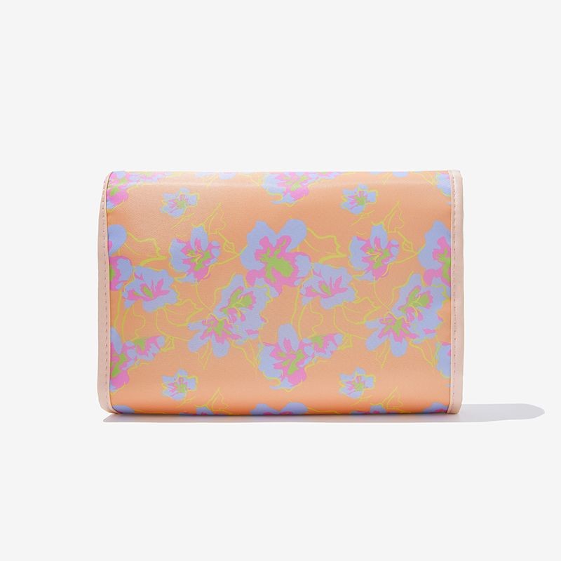 Hanging Travel Organizer