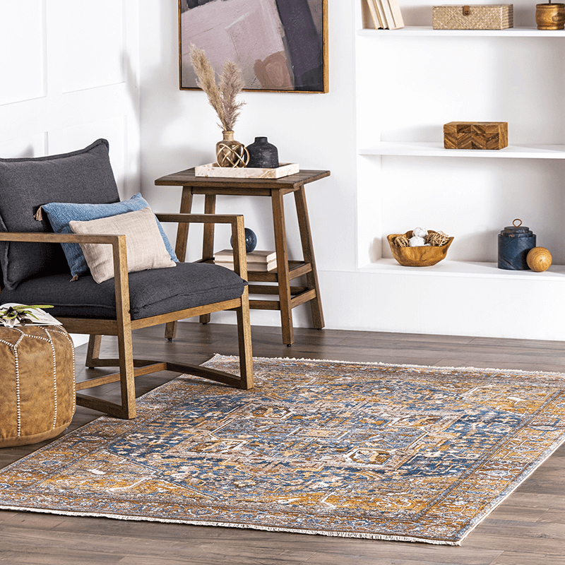 Vintage Harriet Medallion Fringe Area Rug