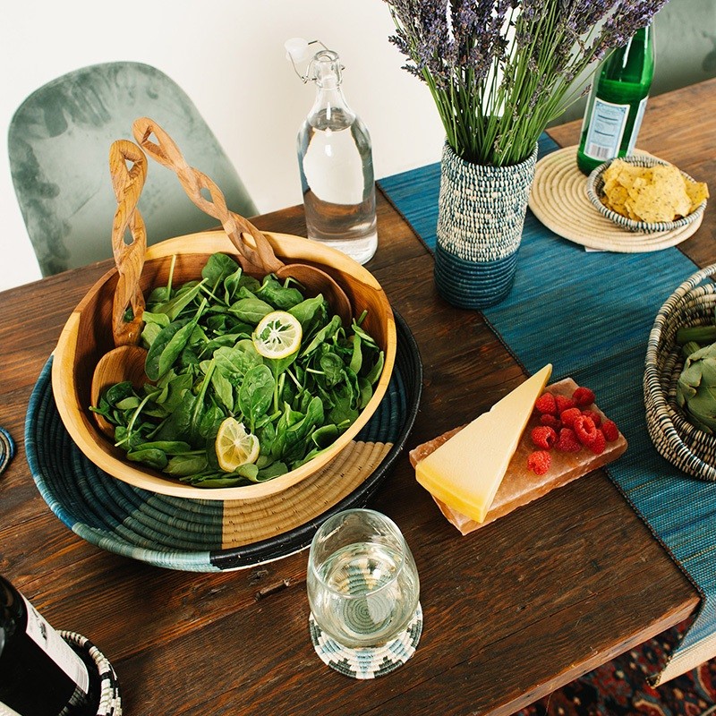 Cool Color Blocked Raffia Tray