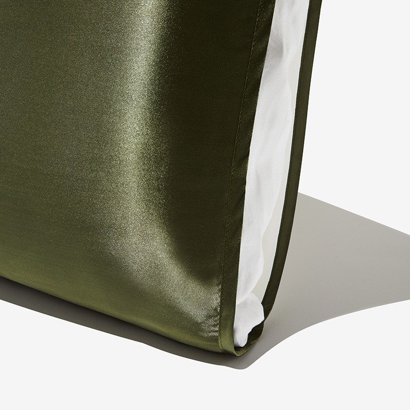 Satin Travel Pillow Sleeve in Four Leaf Clover