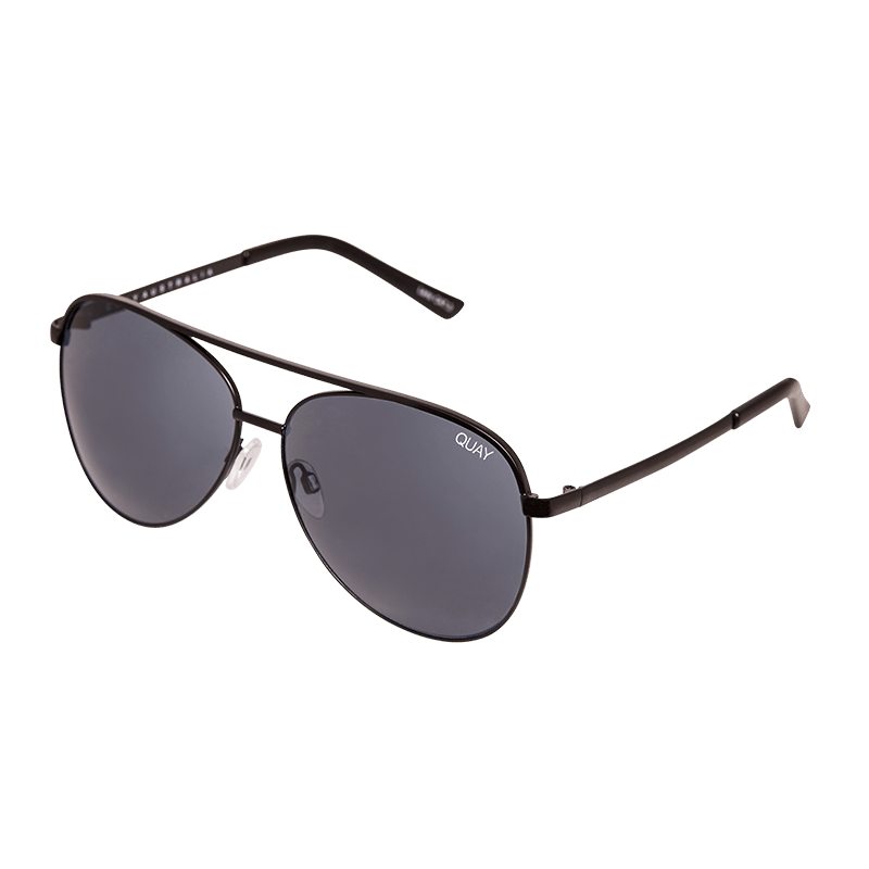 Vivienne Sunglasses in Black/Smoke
