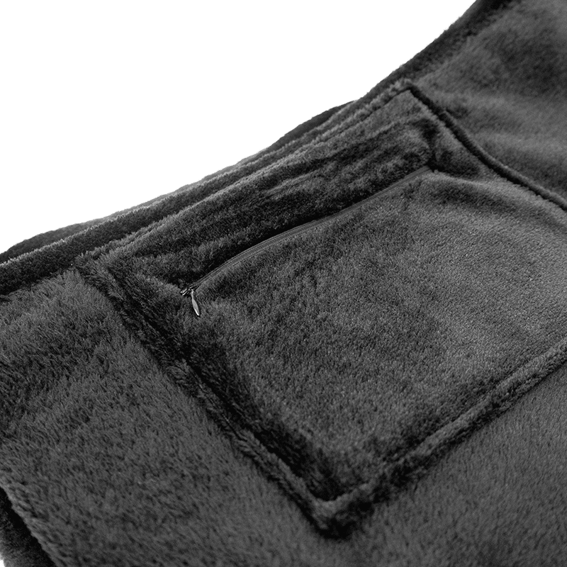 Icon Plush Travel Blanket & Pouch