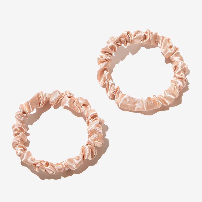 Curling Headband in Cream