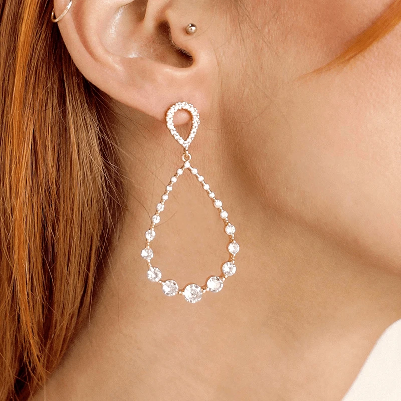 ピアス Clear Droplet Earrings Clear Crystal Large dangle droplet —Gold huggie Earrings