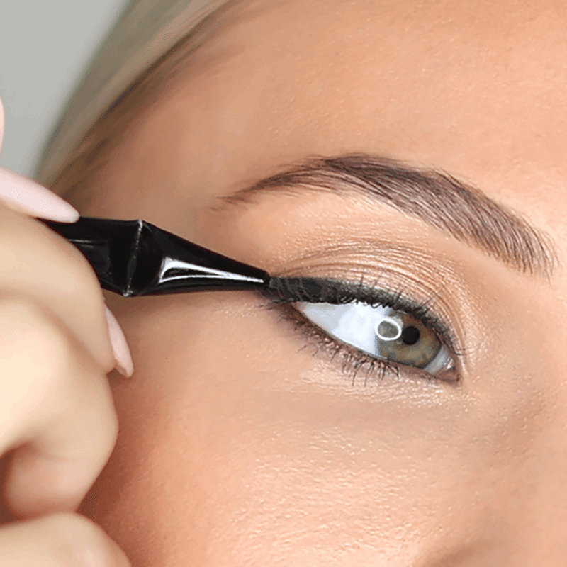KAB Angled Eyeliner Brush