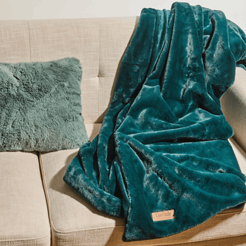 Lil Marsh in Emerald Kitten