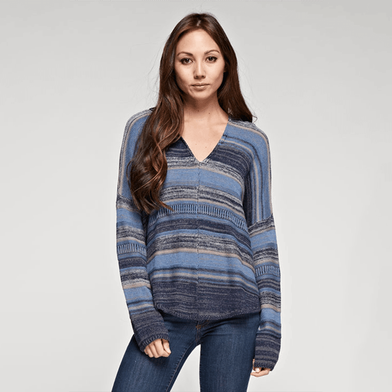 Hooded V Pullover Blue Combo