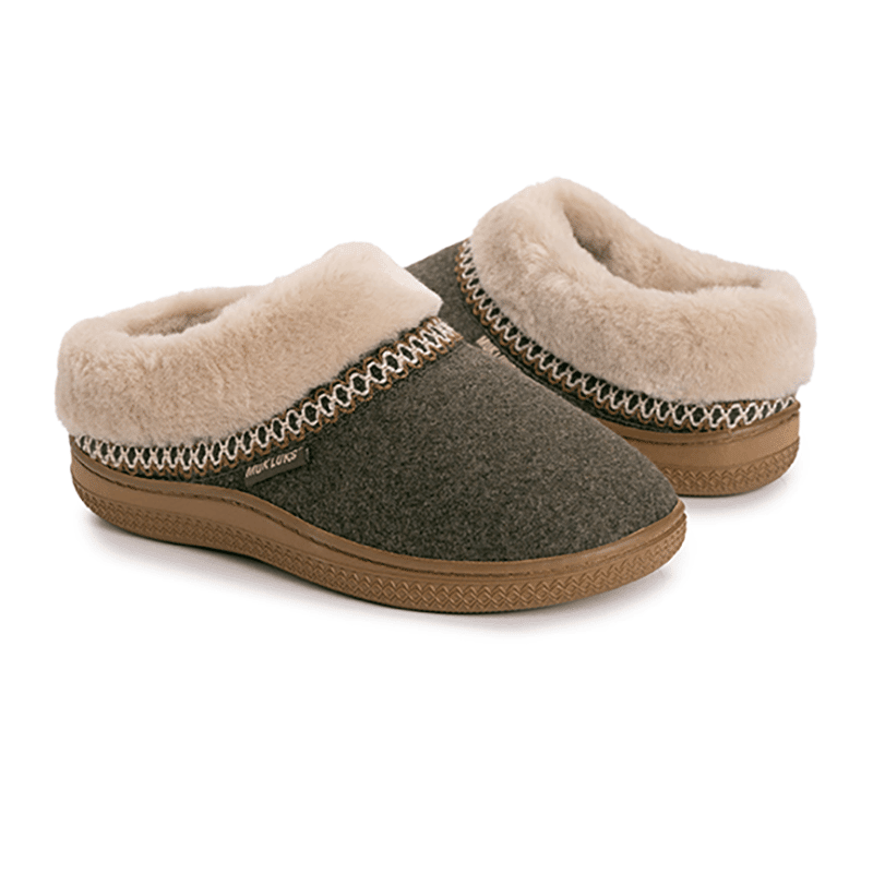 Neira Clog Slippers