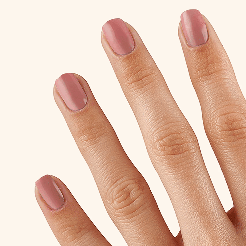 Le Sweet Nail Lacquer in Rose Buttercream