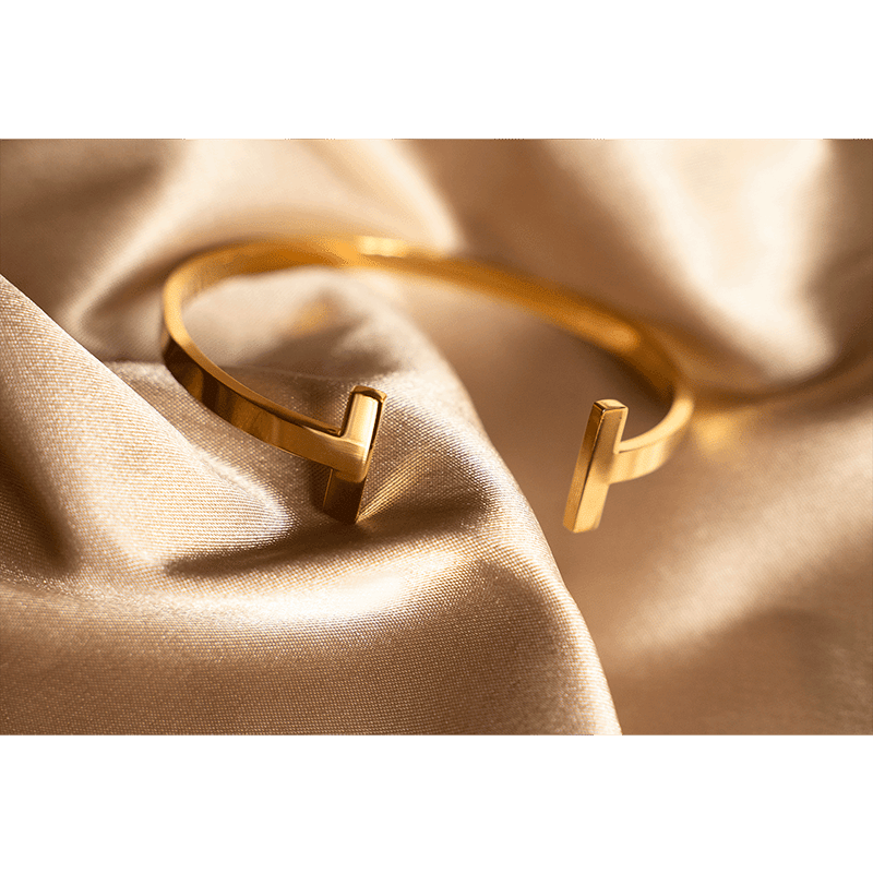 Stainless Steel Cleo Cuff (Gold)