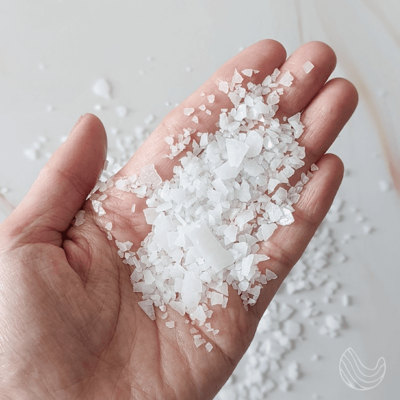 Pure Dead Sea Magnesium Flakes Soak with Cedarwood and Neroli