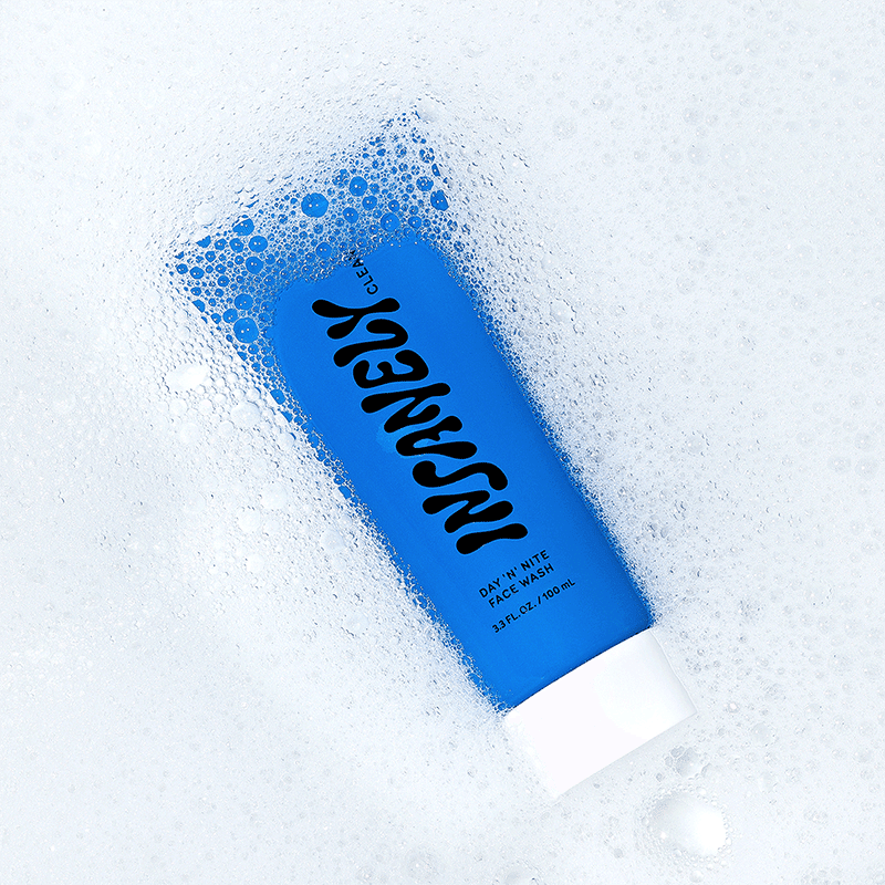 Day 'N' Night Face Wash