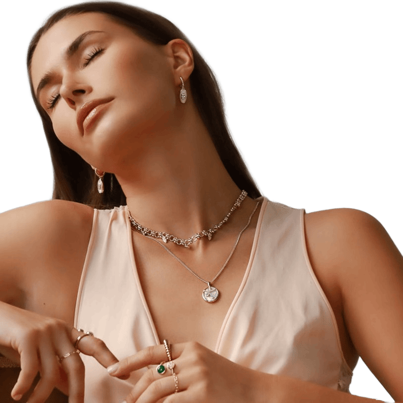 Fortuna Pendant Necklace