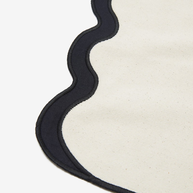 Table Runner