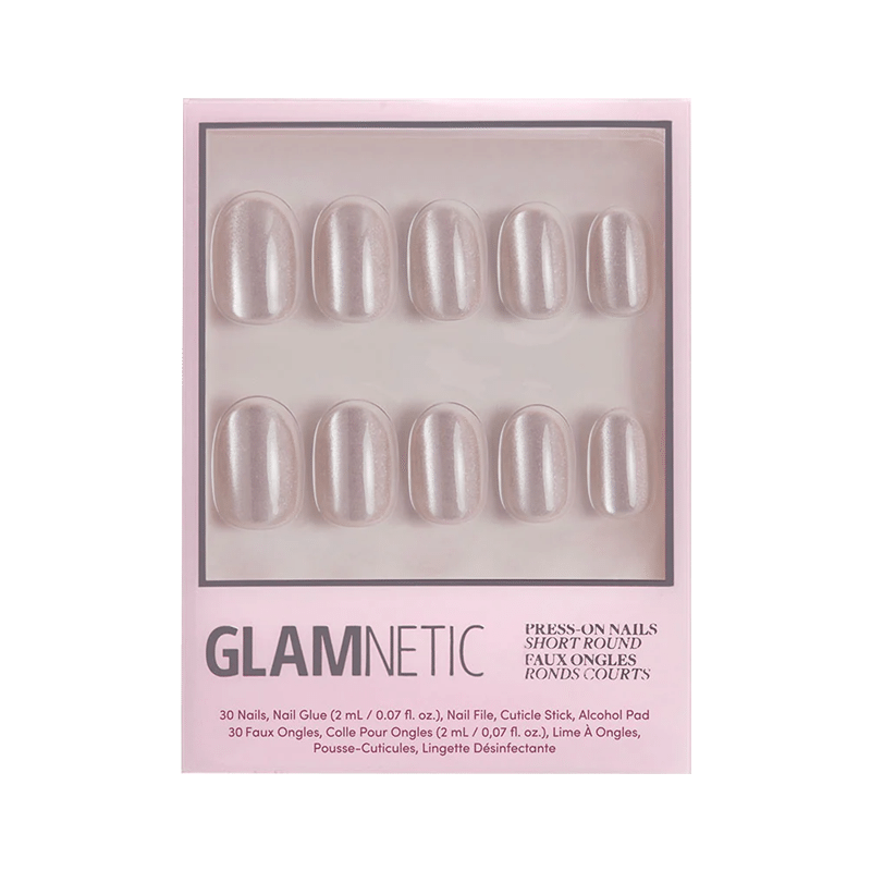 Press On Nails Short Round in Pure Intentions