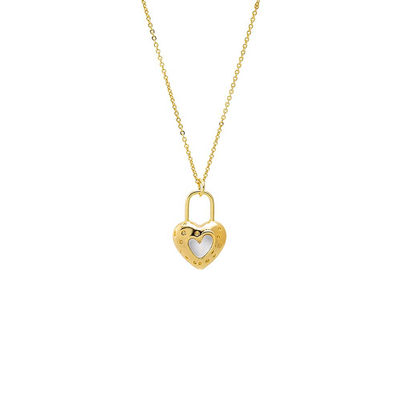 Heart Cutout Lock Shape Pendant Necklace (Gold)