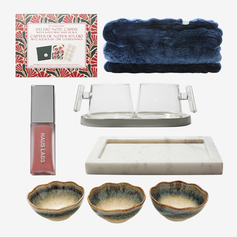 The Holiday Hostess Box