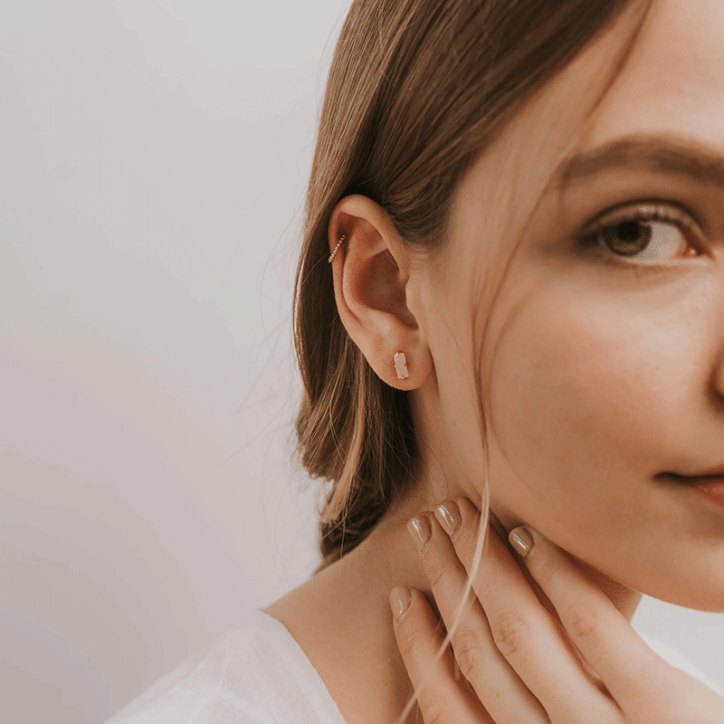Druzy Bar - White - Gold Earrings