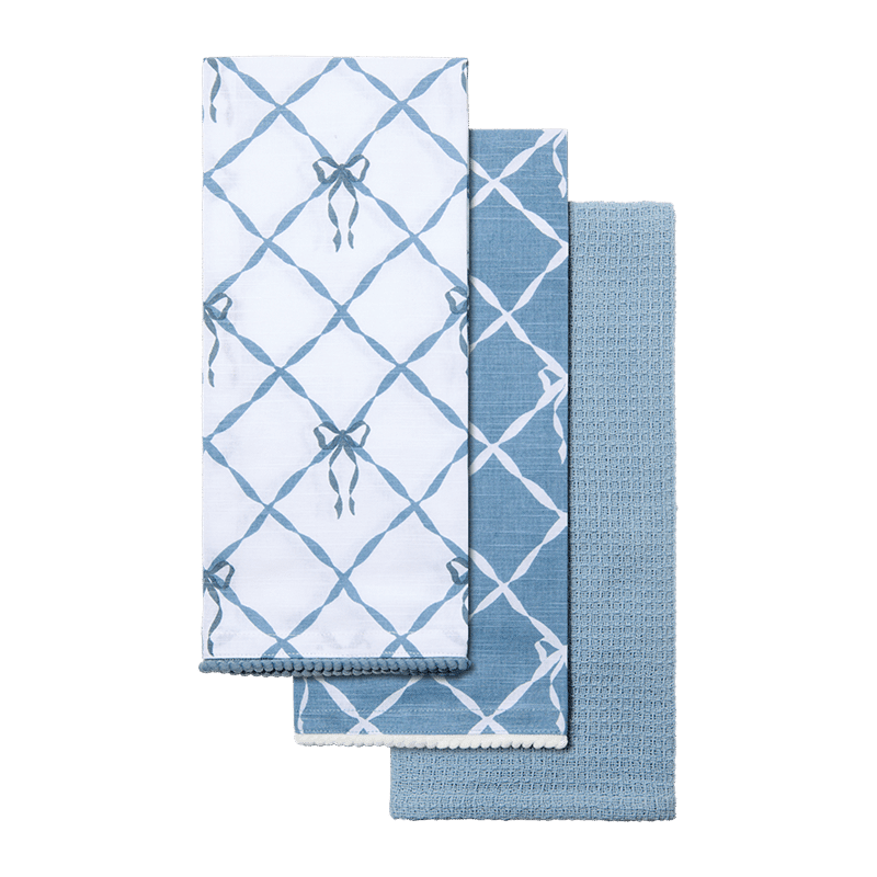 Holiday Themed Hand Towel (Set of 3)