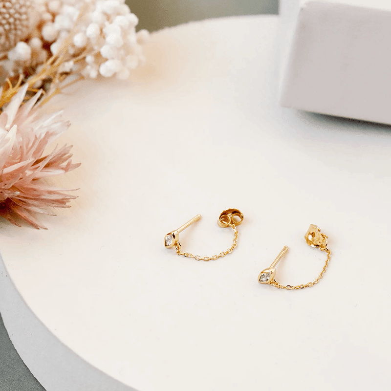 Chain Huggie Stud Gold Earrings