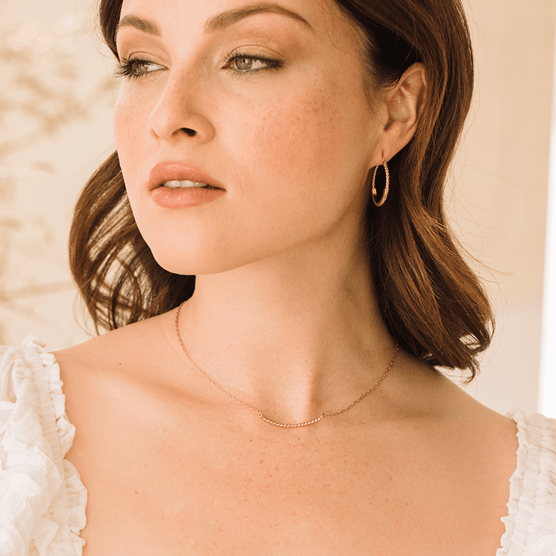 Liv Necklace 