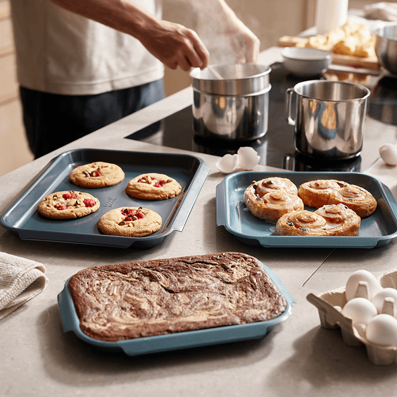 Nest Bake 3 Piece Non-Stick Baking Sheet Set with Easy Pull Handles