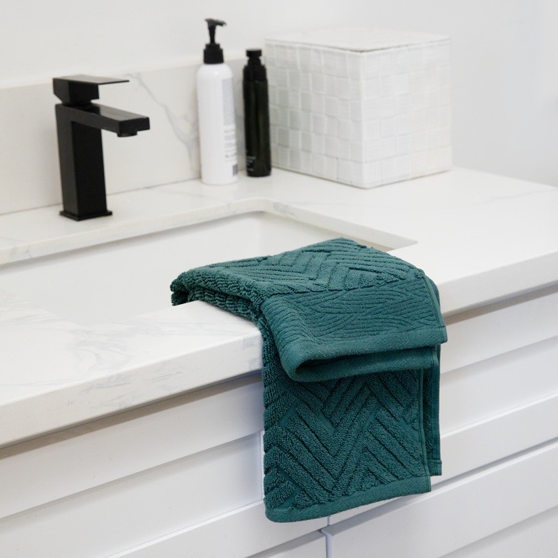Sculpted HandTowels (2pc) - Dark Green