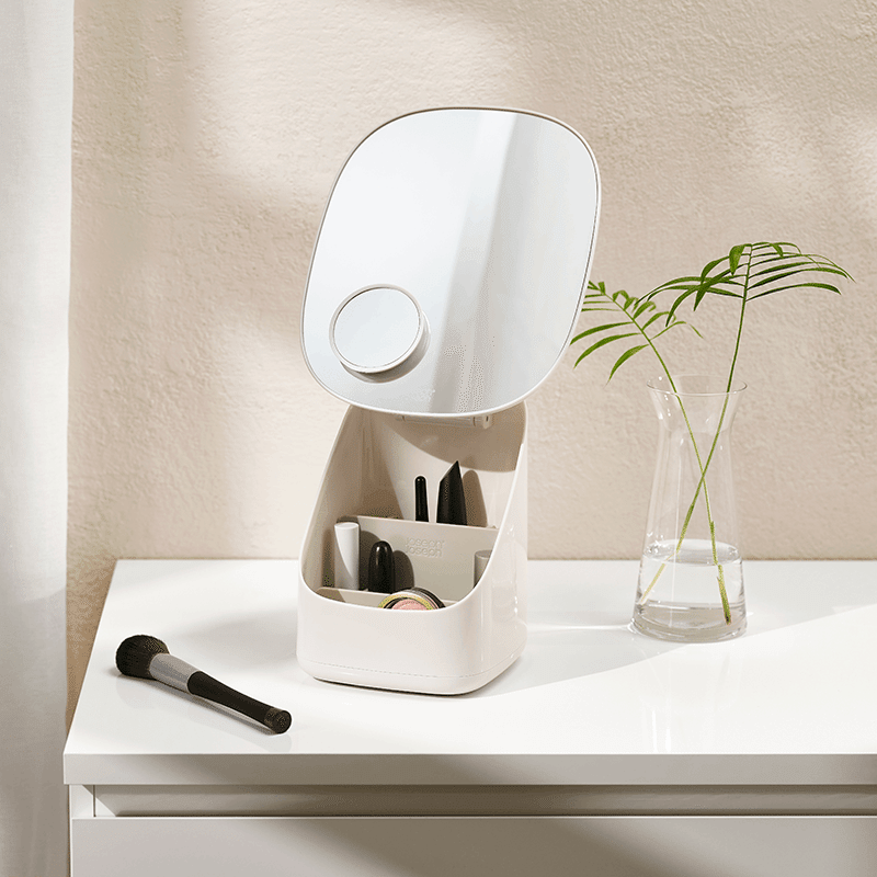 Viva Pedestal Mirror with Beauty Organizer