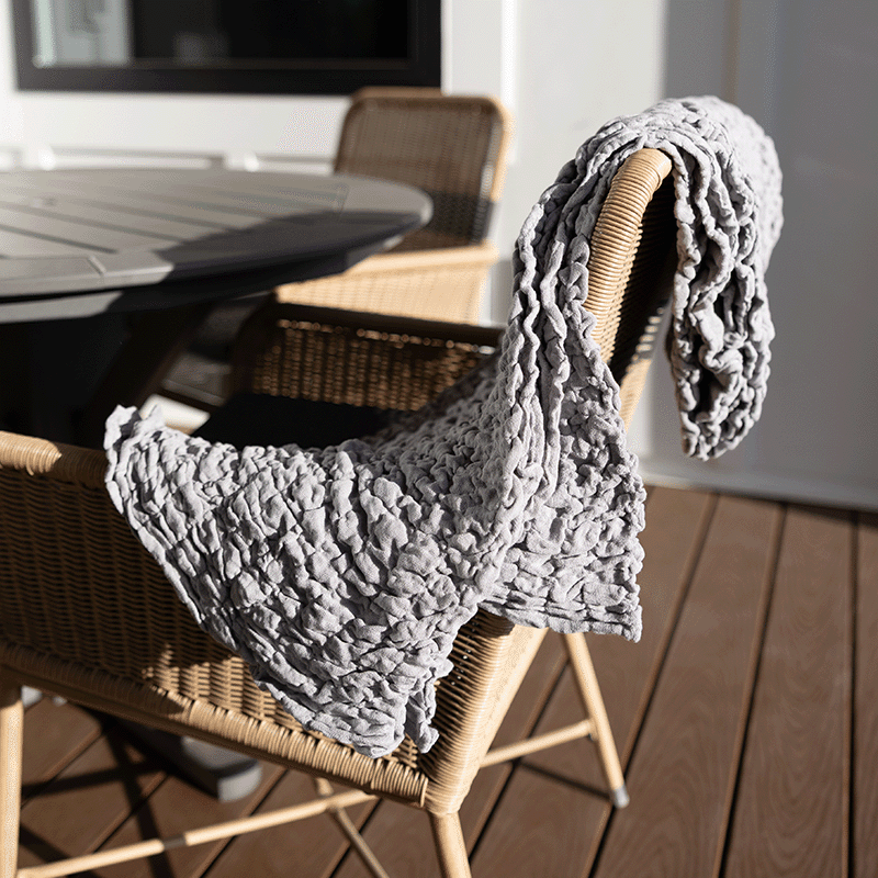 50" x 70" Cotton Scrunchie Throw