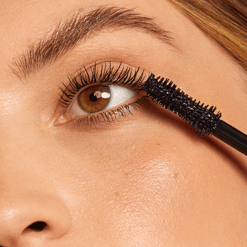 Fullest Volumizing Mascara