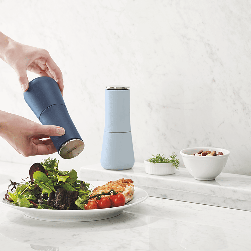 Milltop Non-Spill Salt & Pepper Mill Set