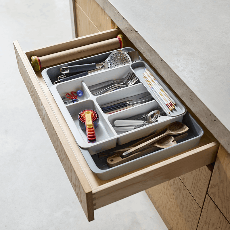 DrawerStore Expanding Cutlery, Utensil, & Gadget Organizer