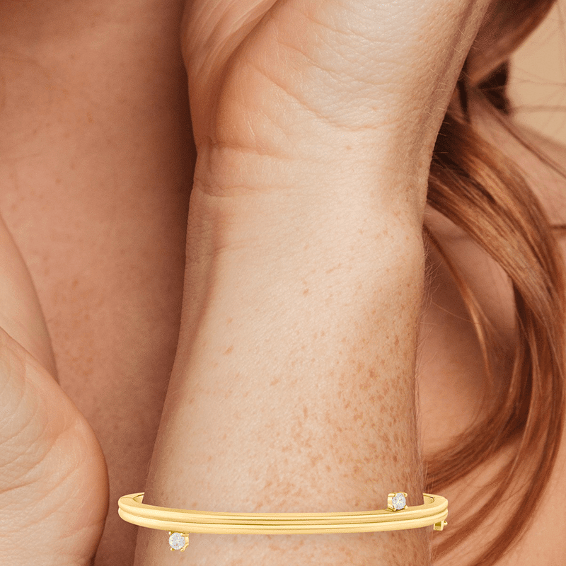 1 Cttw Round Cz Up/Down Bangle