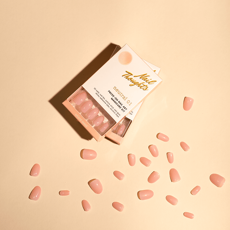 Neutral 01 Press On Manicure Kit