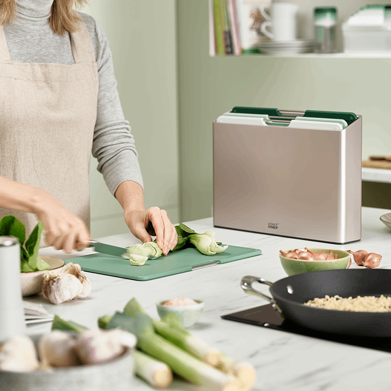 Folio 4 Piece Large Cutting Board Set with Case