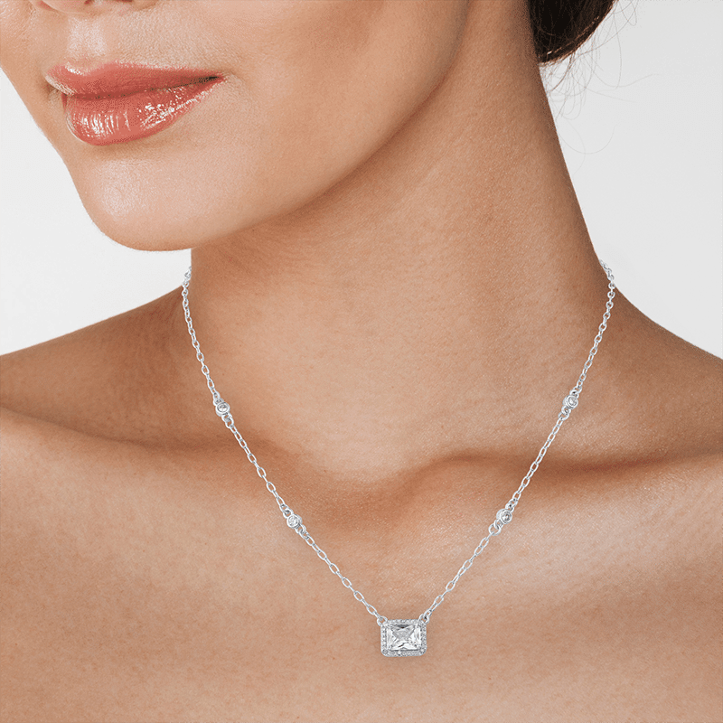 3 Cttw Emer Cz W/Stations Necklace (Clear)