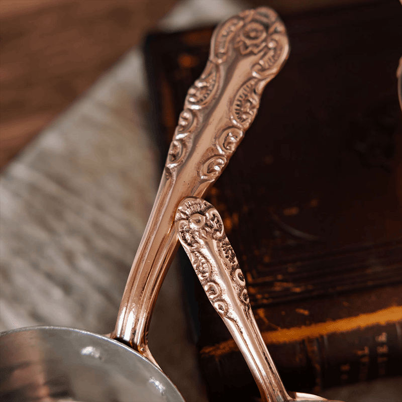 Vintage Inspired Measuring Cup Set