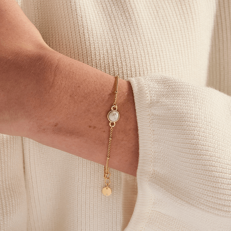 Nola Gemstone Bracelet - Howlite