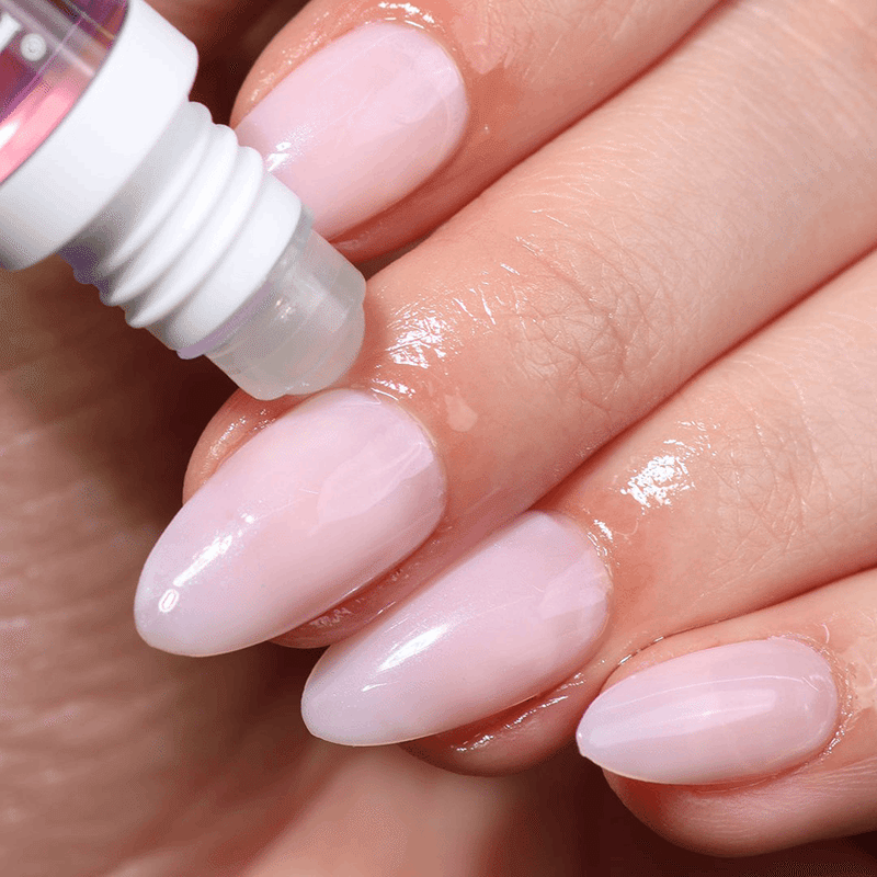 Roll & Glow Cuticle Oil in Dragonfruit