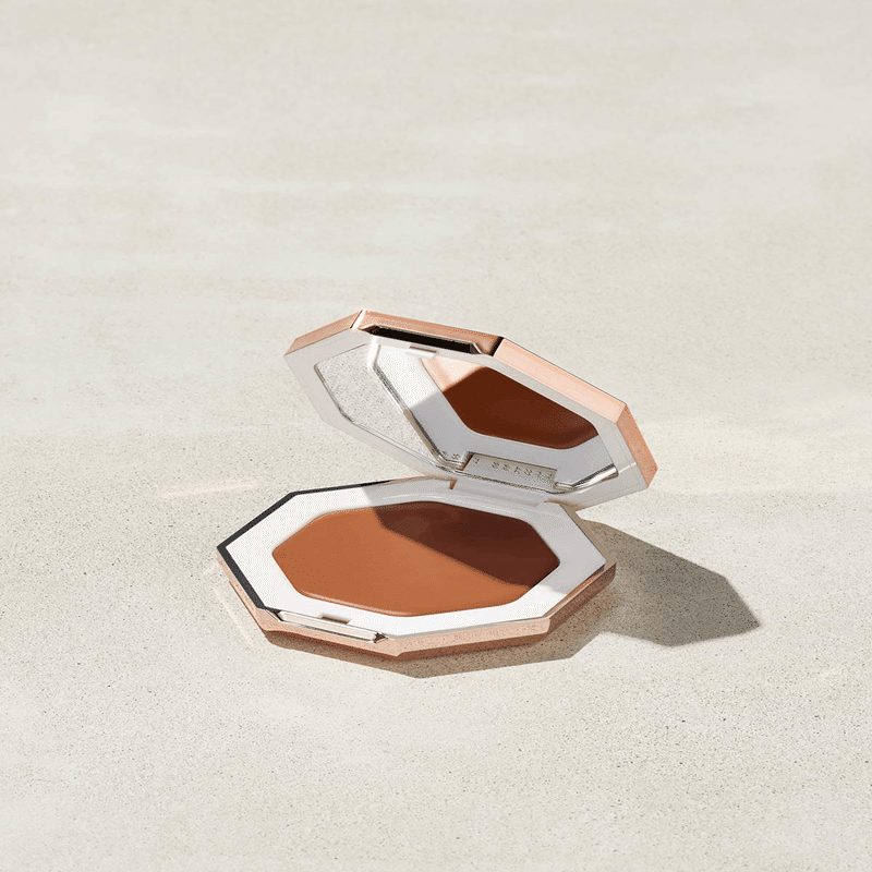 CHEEKS OUT Freestyle Cream Bronzer