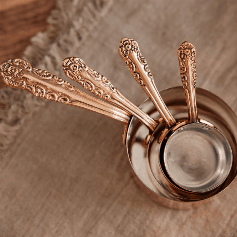 Vintage Inspired Measuring Cup Set