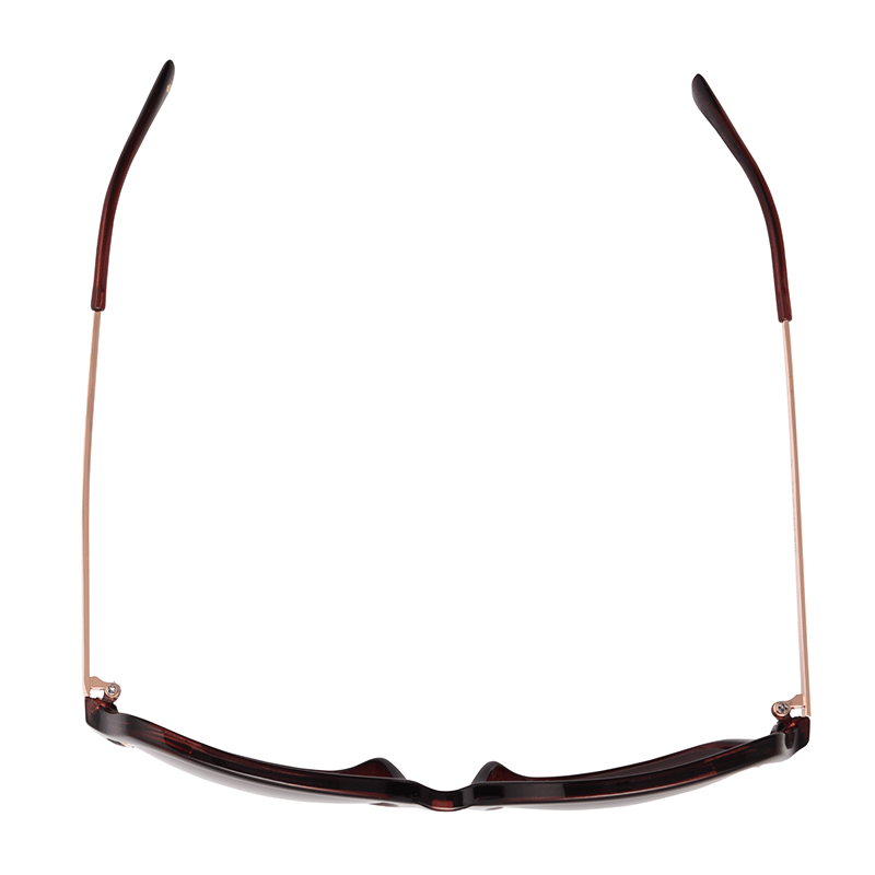 Oversized Frame with Side Detail and Gradient Lens