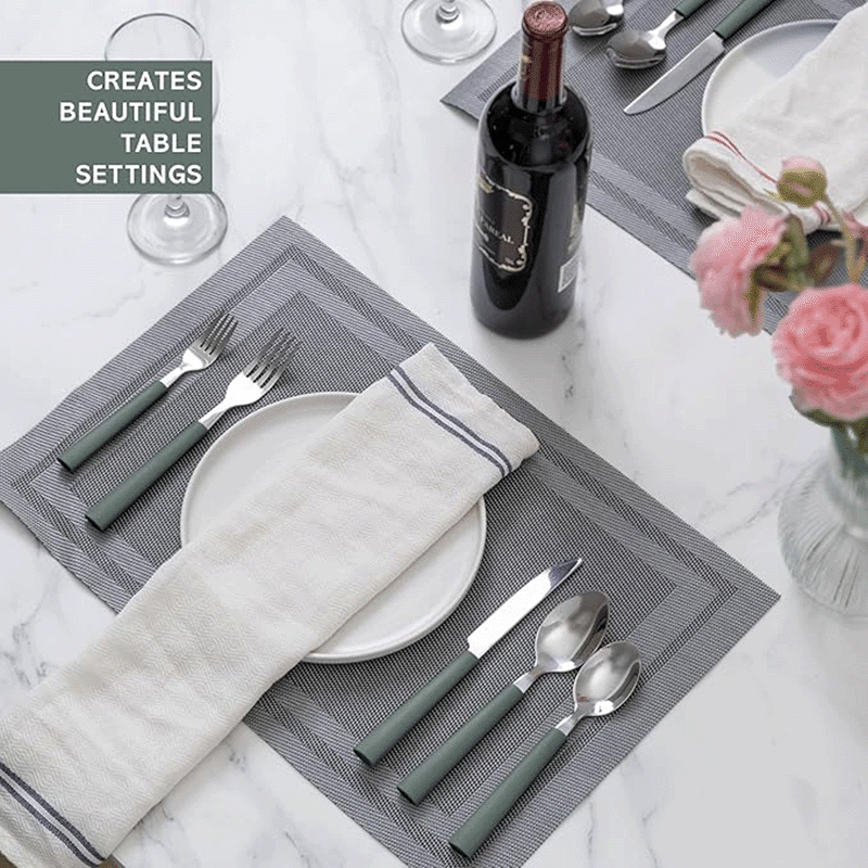 25 Piece Flatware Set