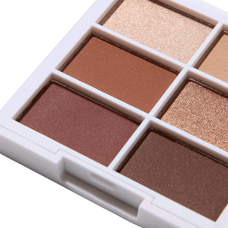 The Necessary Eyeshadow Palette in Warm Nude