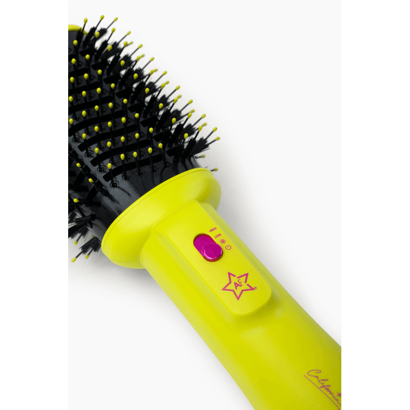 Volumizing Blowout Brush & Dryer