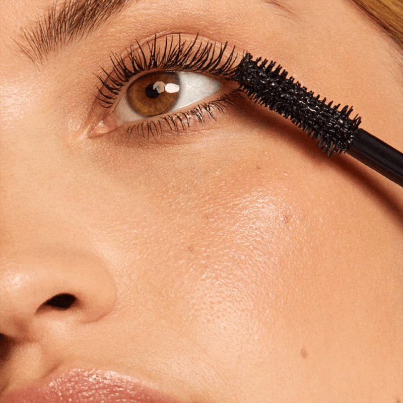 Fullest Volumizing Mascara